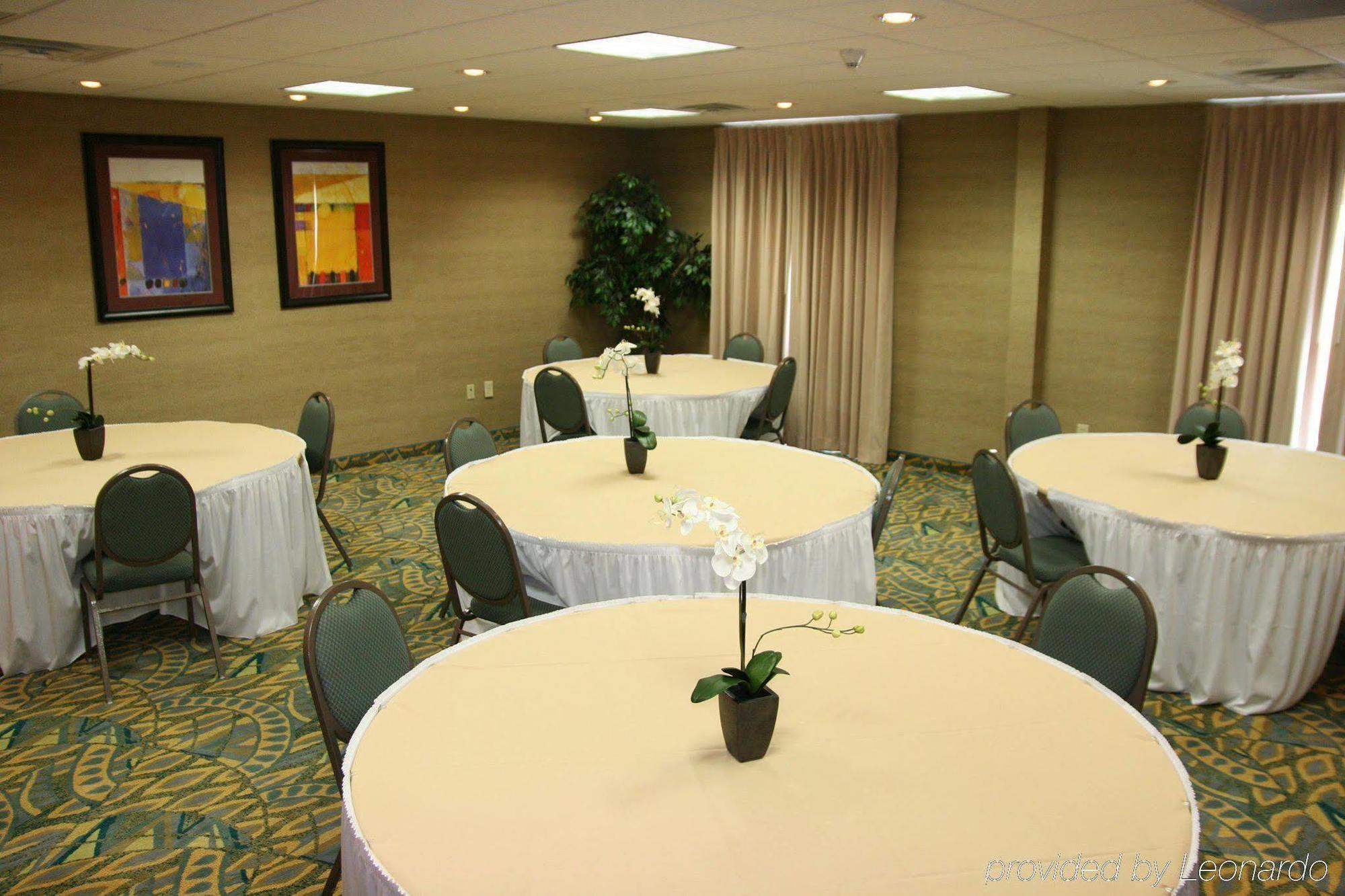Hampton Inn & Suites Birmingham Airport Area Irondale Kemudahan gambar